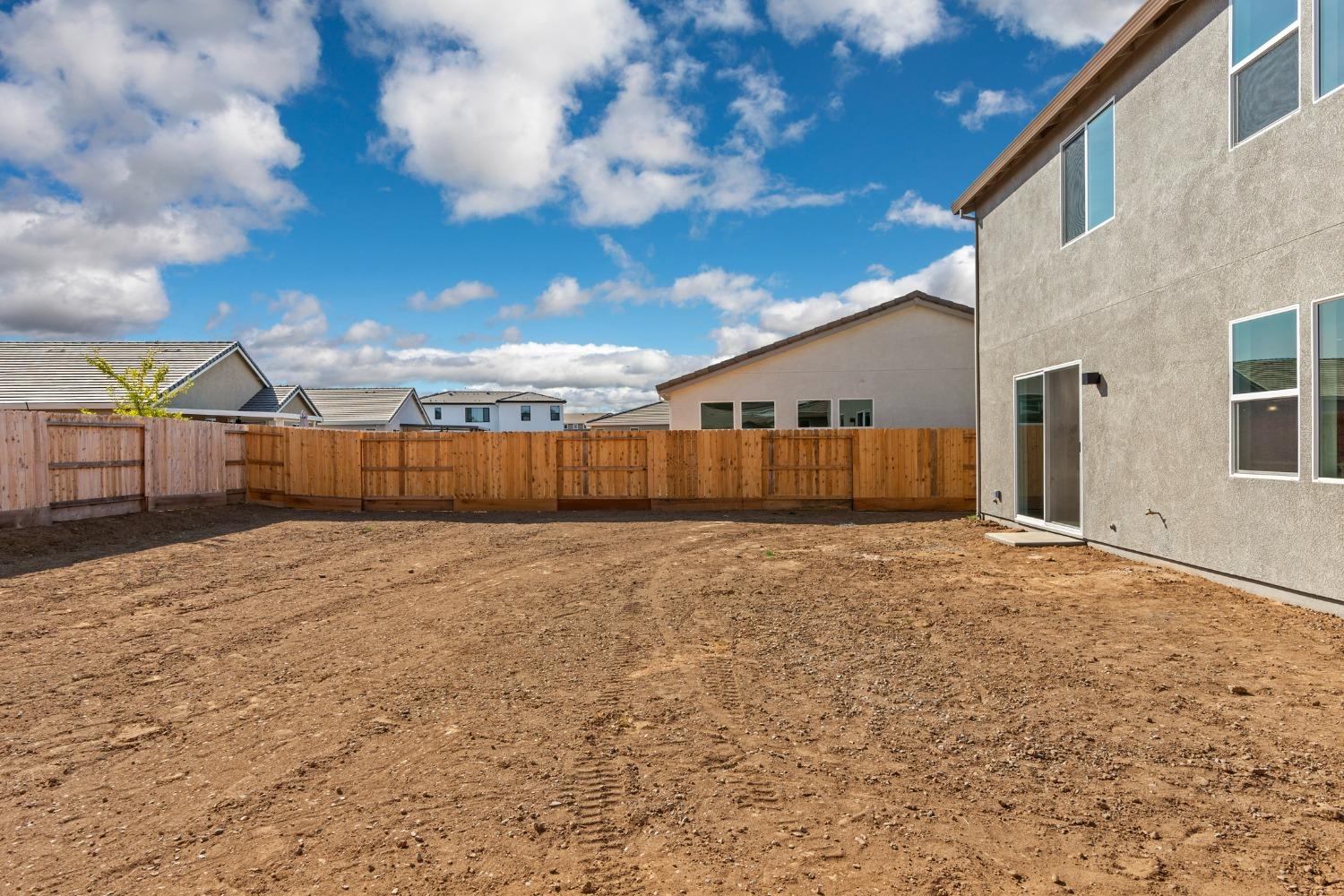 Detail Gallery Image 44 of 48 For 1784 San Anselmo Ct, Plumas Lake,  CA 95961 - 5 Beds | 3 Baths