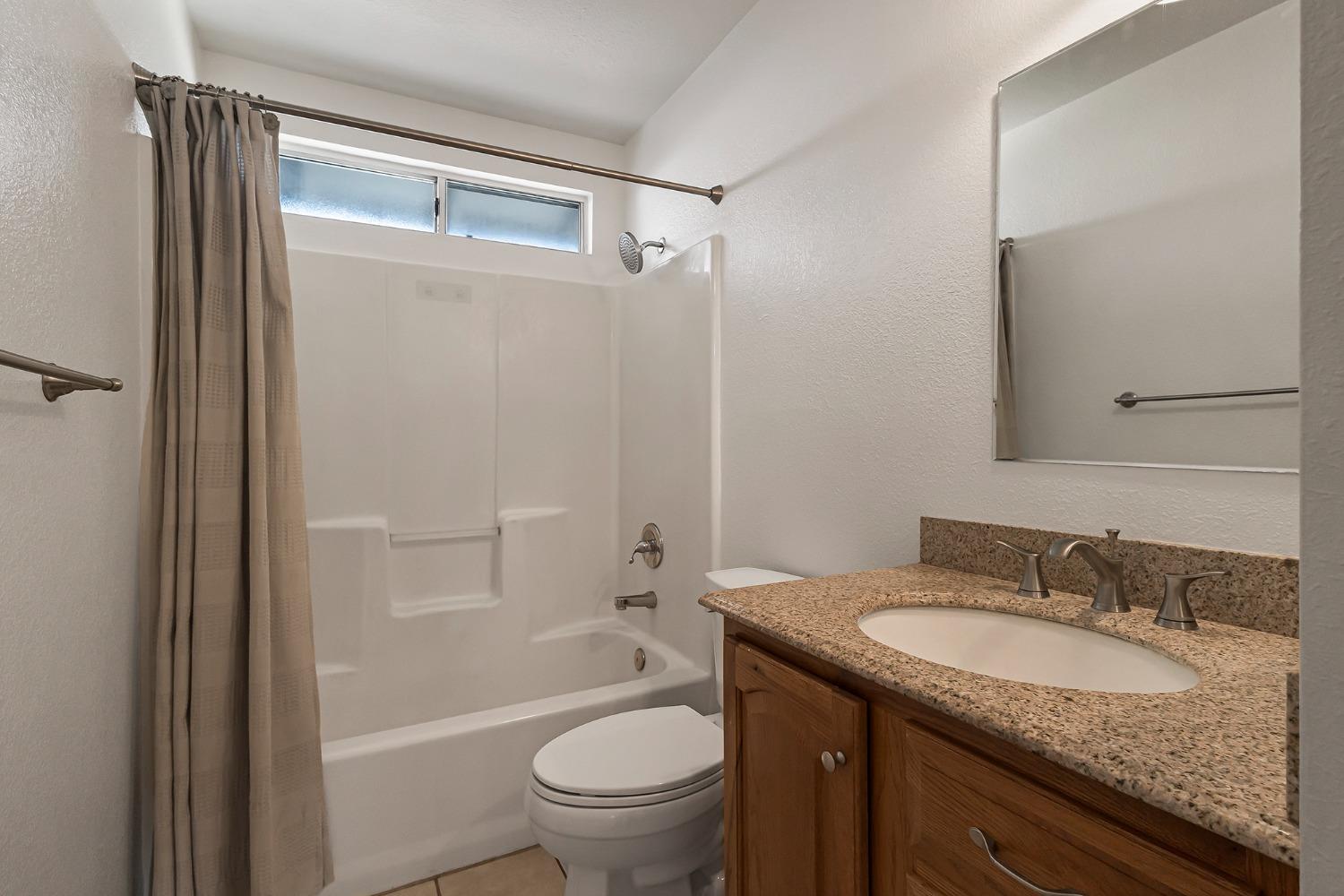 Detail Gallery Image 29 of 44 For 74 S Jackie Dr, Chico,  CA 95973 - 3 Beds | 2 Baths