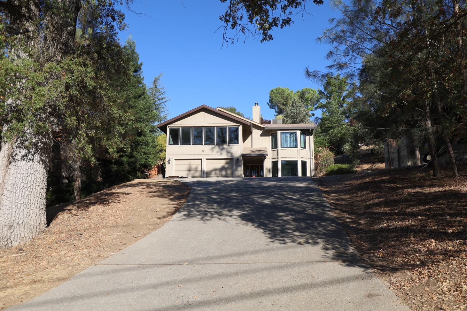 Detail Gallery Image 10 of 30 For 12588 Torrey Pines Dr, Auburn,  CA 95602 - 4 Beds | 2 Baths