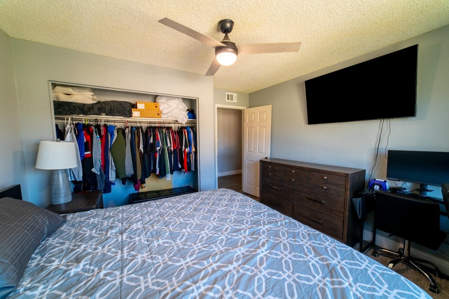 Detail Gallery Image 9 of 11 For 2915 Monte Diablo Ave #4,  Stockton,  CA 95203 - 2 Beds | 1 Baths