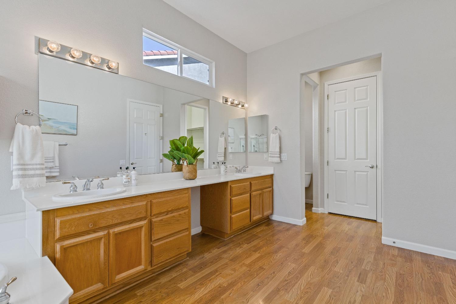 Detail Gallery Image 34 of 62 For 2816 Springfield Dr, Rocklin,  CA 95765 - 2 Beds | 2/1 Baths