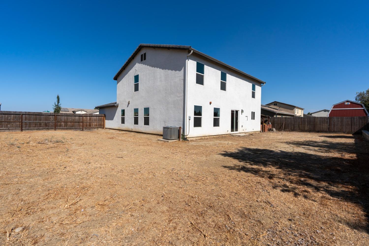 Detail Gallery Image 21 of 29 For 153 Gallo, Los Banos,  CA 93635 - 5 Beds | 3/1 Baths