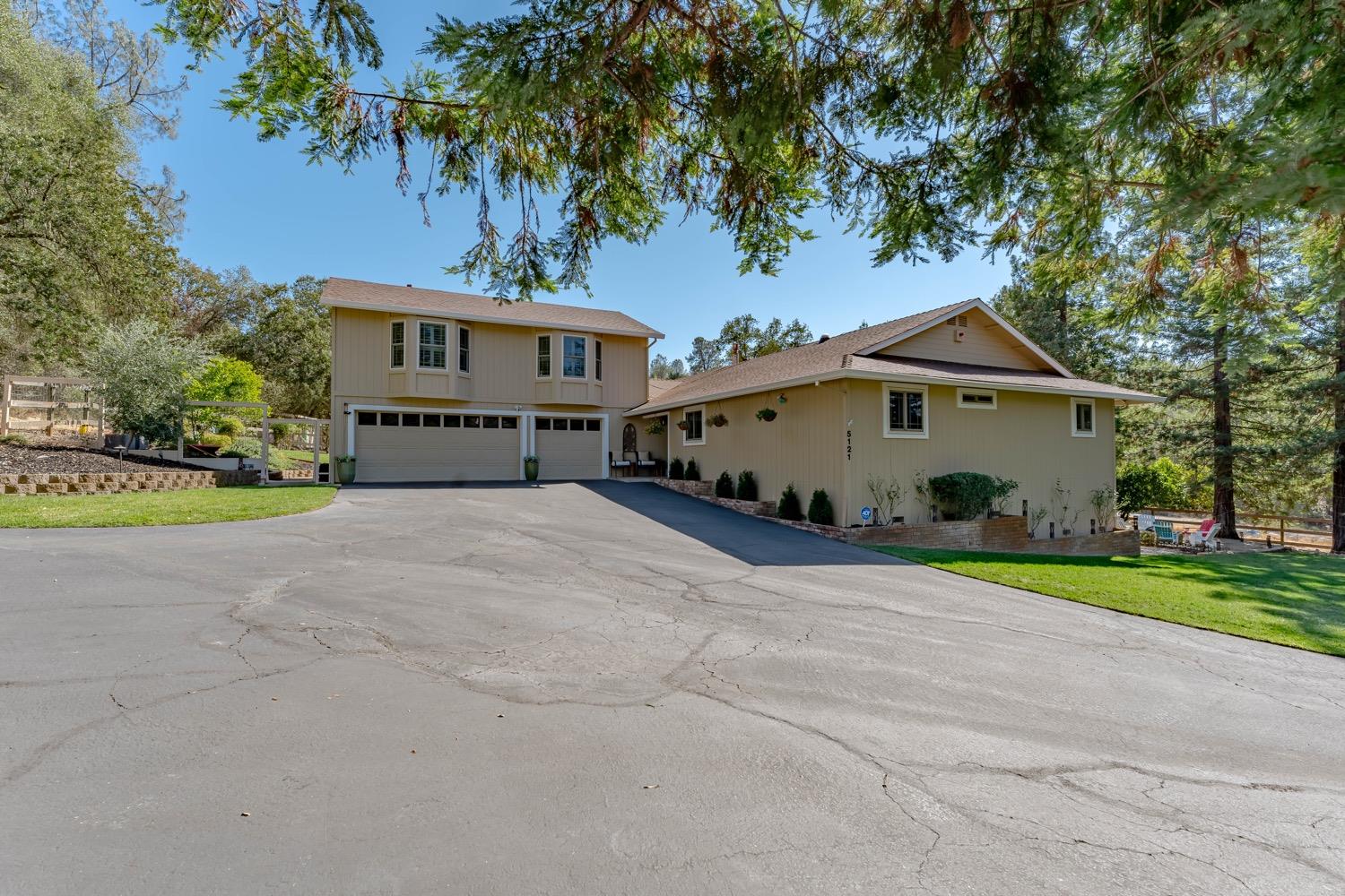 Detail Gallery Image 1 of 98 For 5121 Old French Town, Shingle Springs,  CA 95682 - 4 Beds | 3 Baths