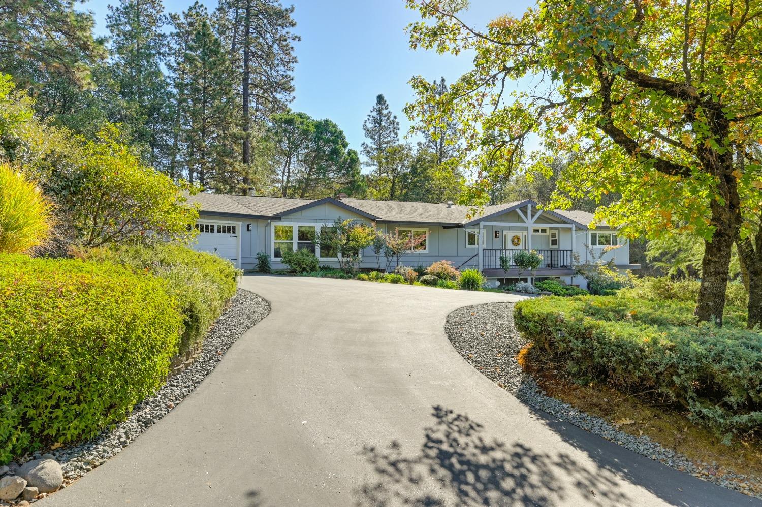 Meadow Oaks Drive, Auburn, California image 3