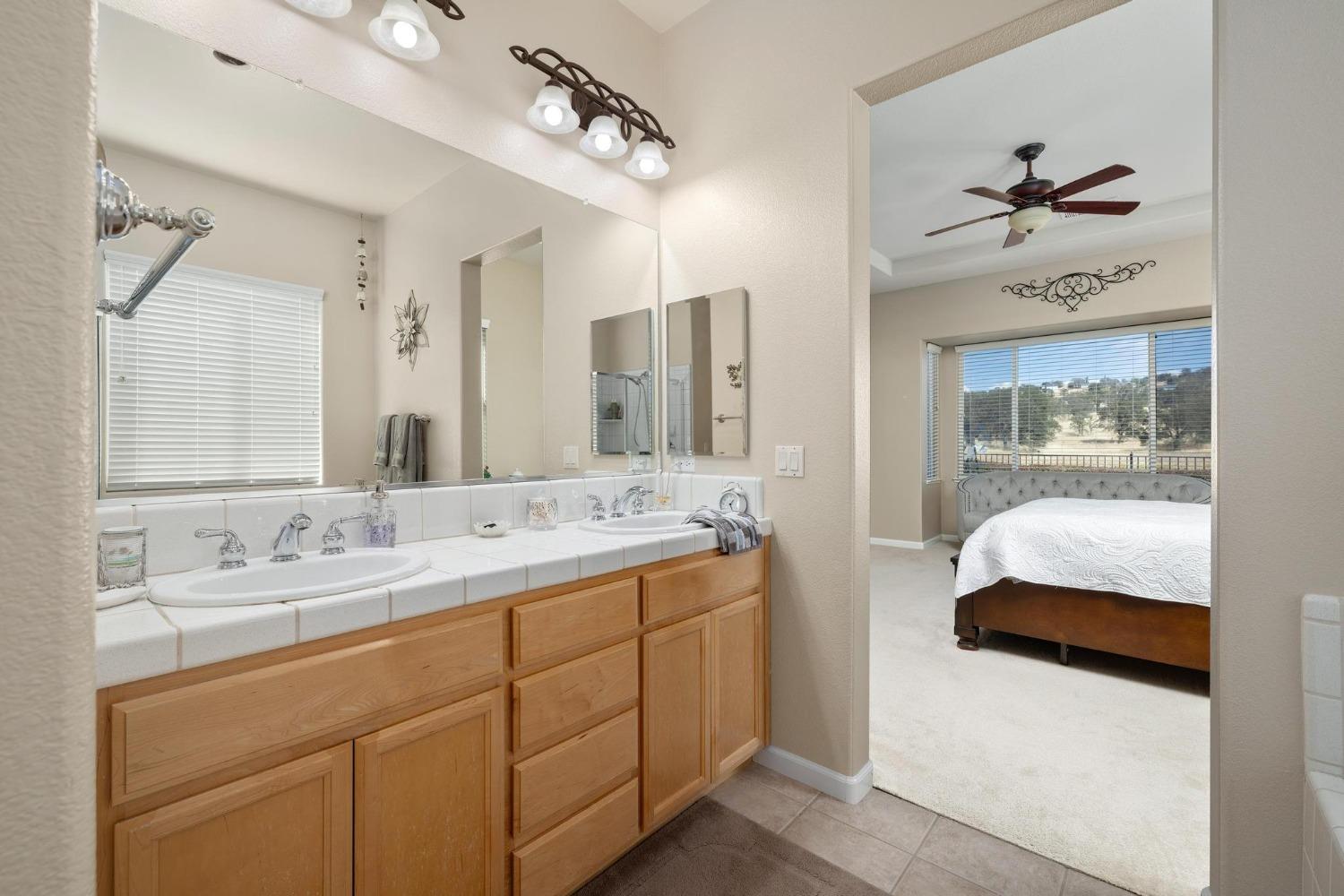 Detail Gallery Image 25 of 47 For 234 Rock Ridge Ln #275,  Copperopolis,  CA 95228 - 3 Beds | 2 Baths