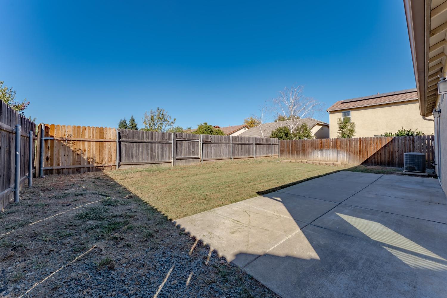 Detail Gallery Image 34 of 37 For 3619 Kim Way, Yuba City,  CA 95993 - 3 Beds | 2 Baths