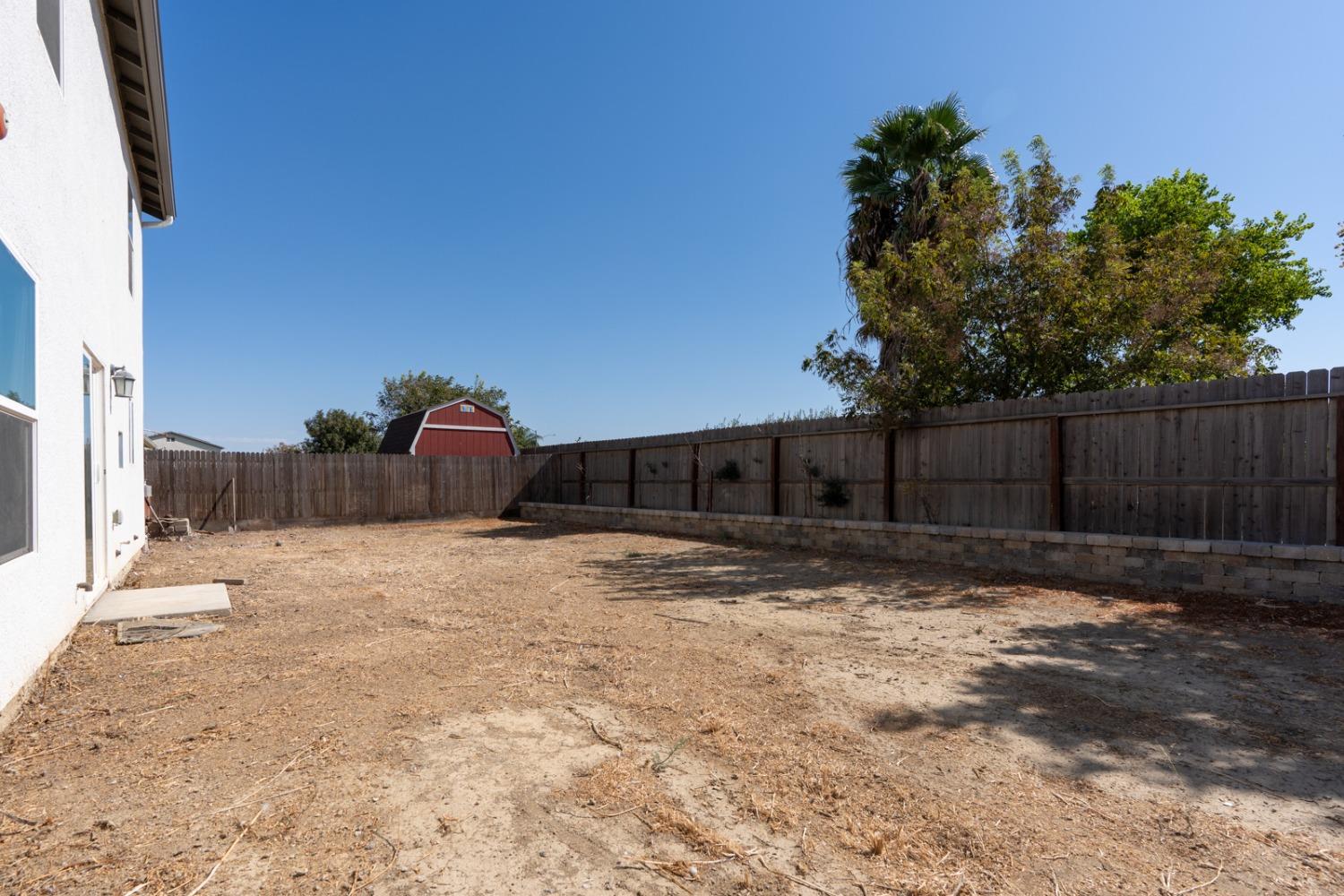 Detail Gallery Image 20 of 29 For 153 Gallo, Los Banos,  CA 93635 - 5 Beds | 3/1 Baths