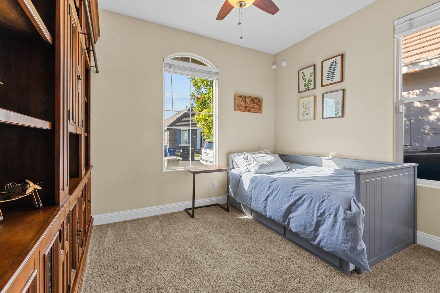 Detail Gallery Image 11 of 40 For 1893 Acari Ave, Sacramento,  CA 95835 - 3 Beds | 2 Baths