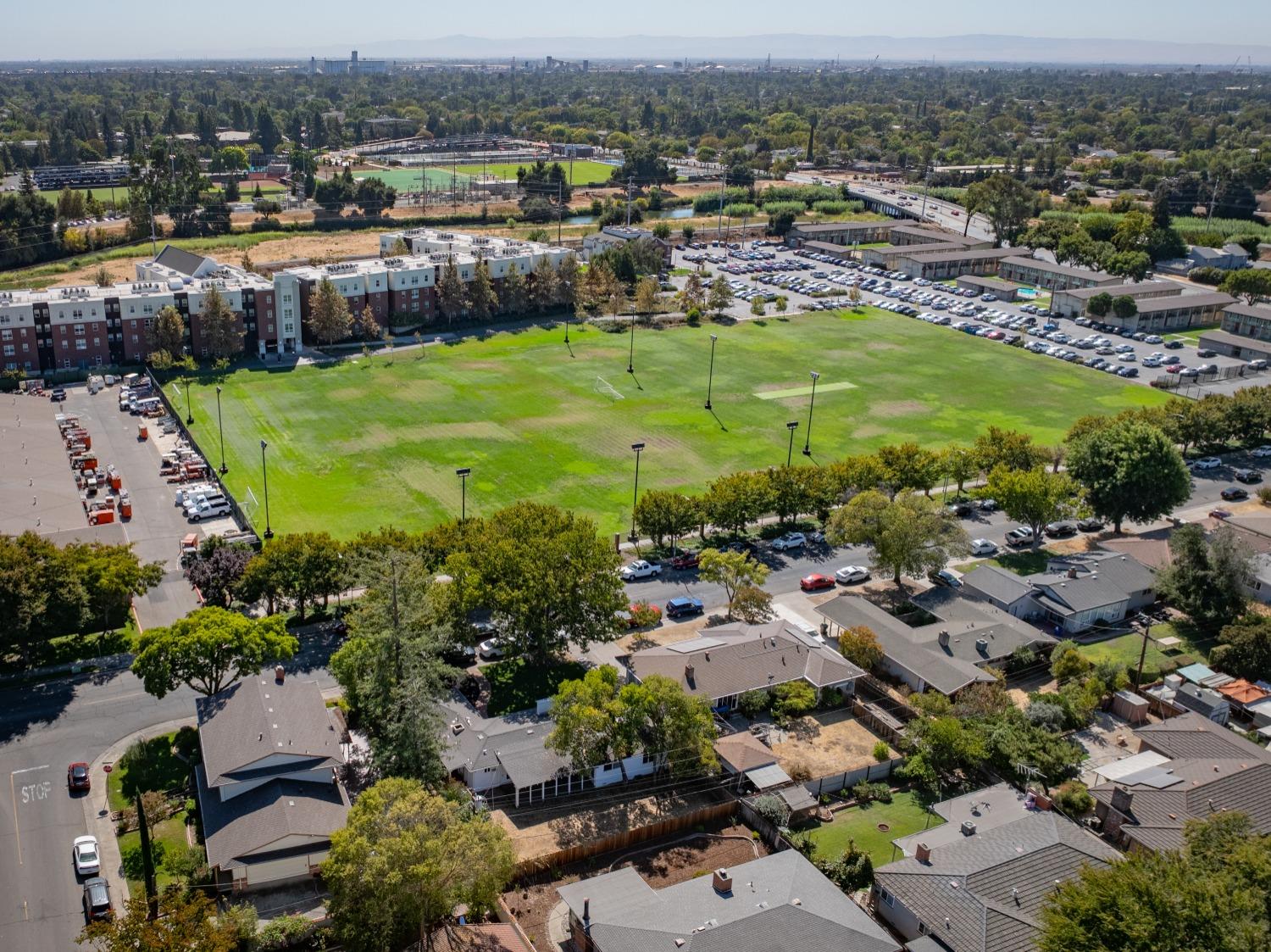 Brookside Road, Stockton, California image 29