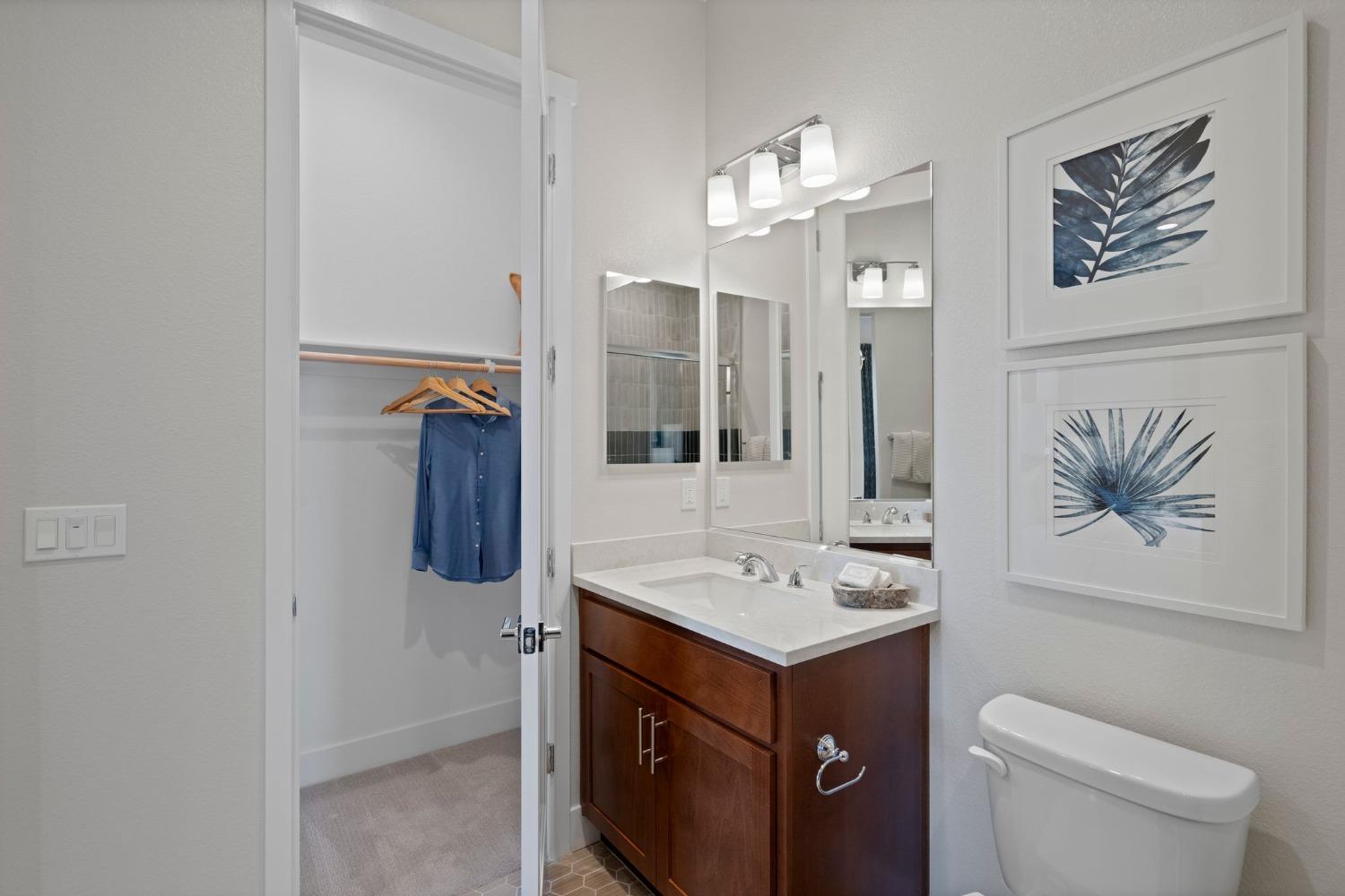 Detail Gallery Image 30 of 41 For 5534 Thomson Loop, Davis,  CA 95616 - 2 Beds | 2/1 Baths