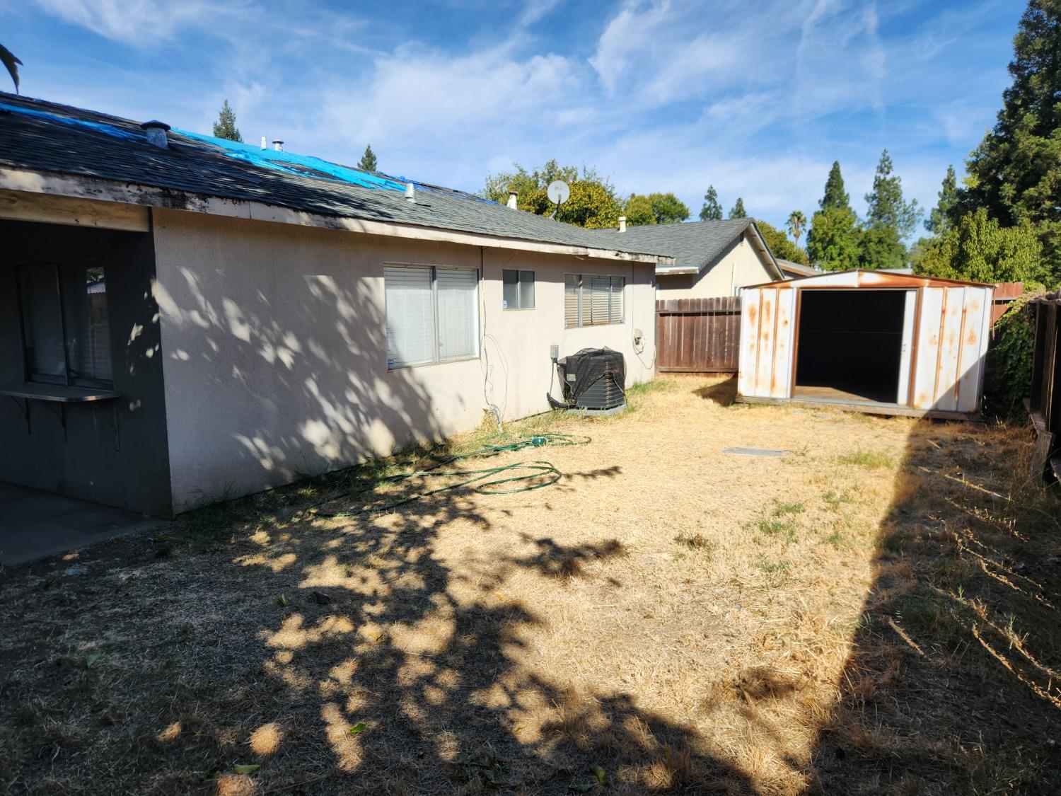 Detail Gallery Image 6 of 31 For 7931 Hanford Way, Sacramento,  CA 95823 - 4 Beds | 2 Baths