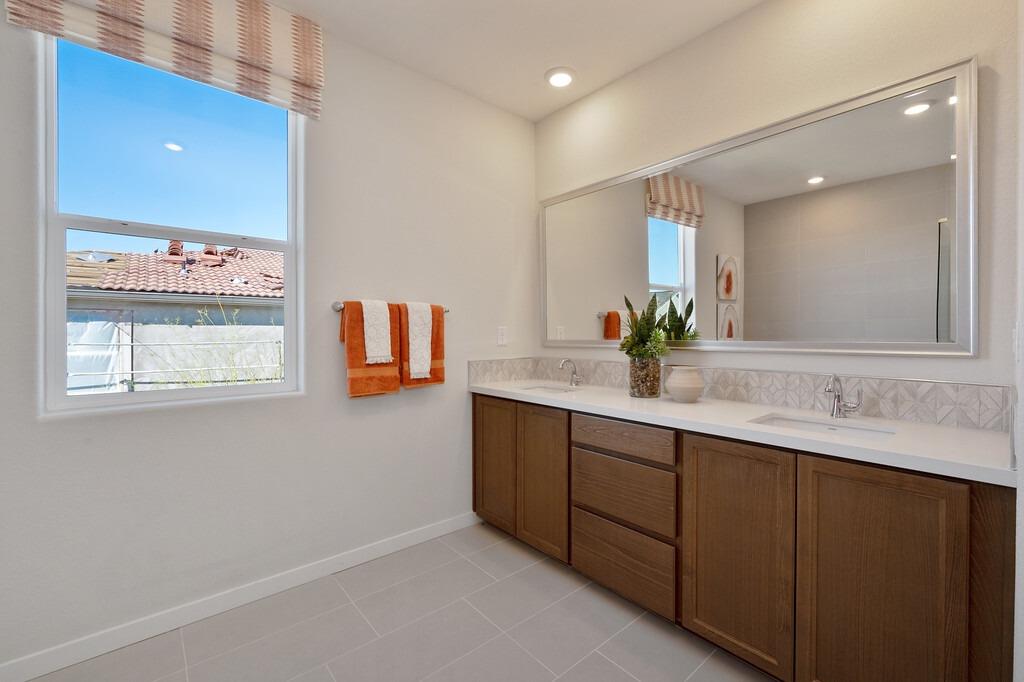 Detail Gallery Image 20 of 35 For 3417 Shakers Ridge Way, Folsom,  CA 95630 - 4 Beds | 2/1 Baths