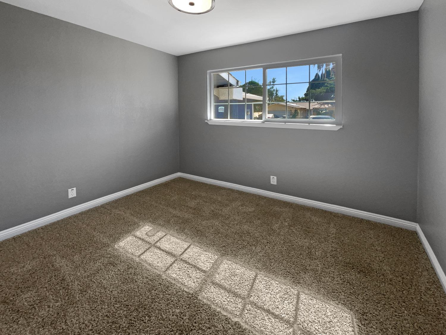 Detail Gallery Image 18 of 21 For 551 Benton Dr, Yuba City,  CA 95991 - 4 Beds | 2 Baths