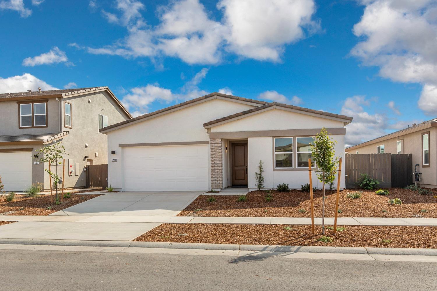 Detail Gallery Image 2 of 50 For 1778 San Anselmo Ct, Plumas Lake,  CA 95961 - 4 Beds | 3 Baths