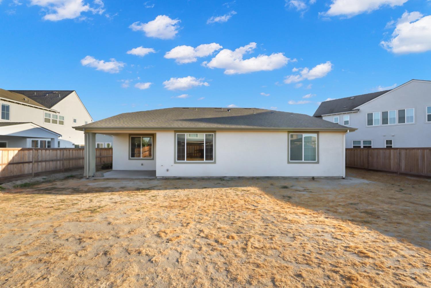 Detail Gallery Image 32 of 39 For 2901 Bassett Ct, Lathrop,  CA 95330 - 4 Beds | 3/1 Baths