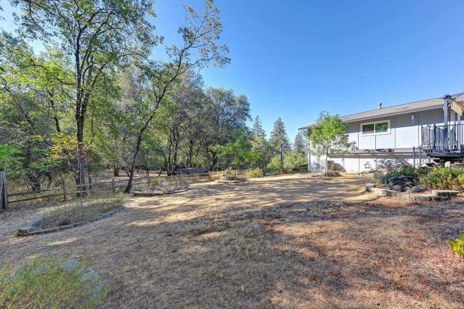 Meadow Oaks Drive, Auburn, California image 41