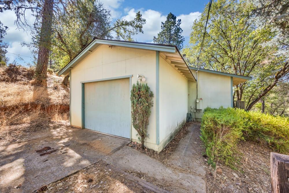 Detail Gallery Image 33 of 36 For 17520 Anona Ct, Grass Valley,  CA 95949 - 3 Beds | 2 Baths