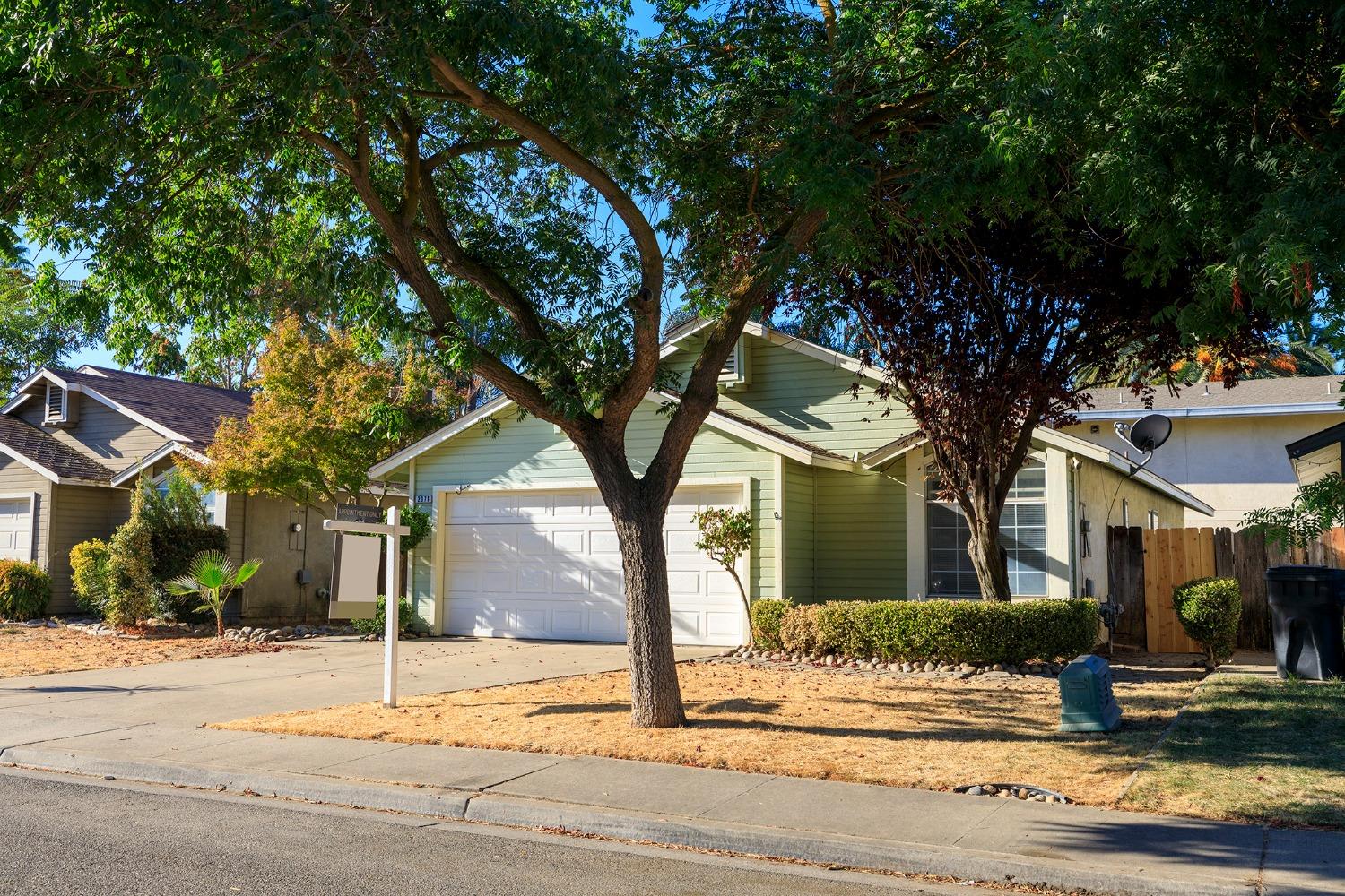 Detail Gallery Image 32 of 32 For 2071 Joynichole Dr, Turlock,  CA 95382 - 3 Beds | 2 Baths