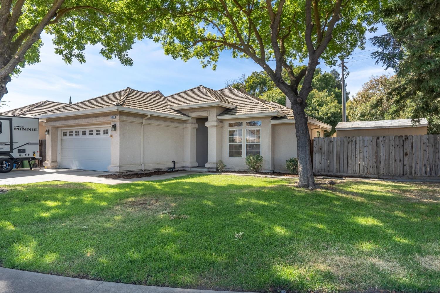 Detail Gallery Image 1 of 1 For 1785 Rockford Way, Turlock,  CA 95382 - 3 Beds | 2 Baths