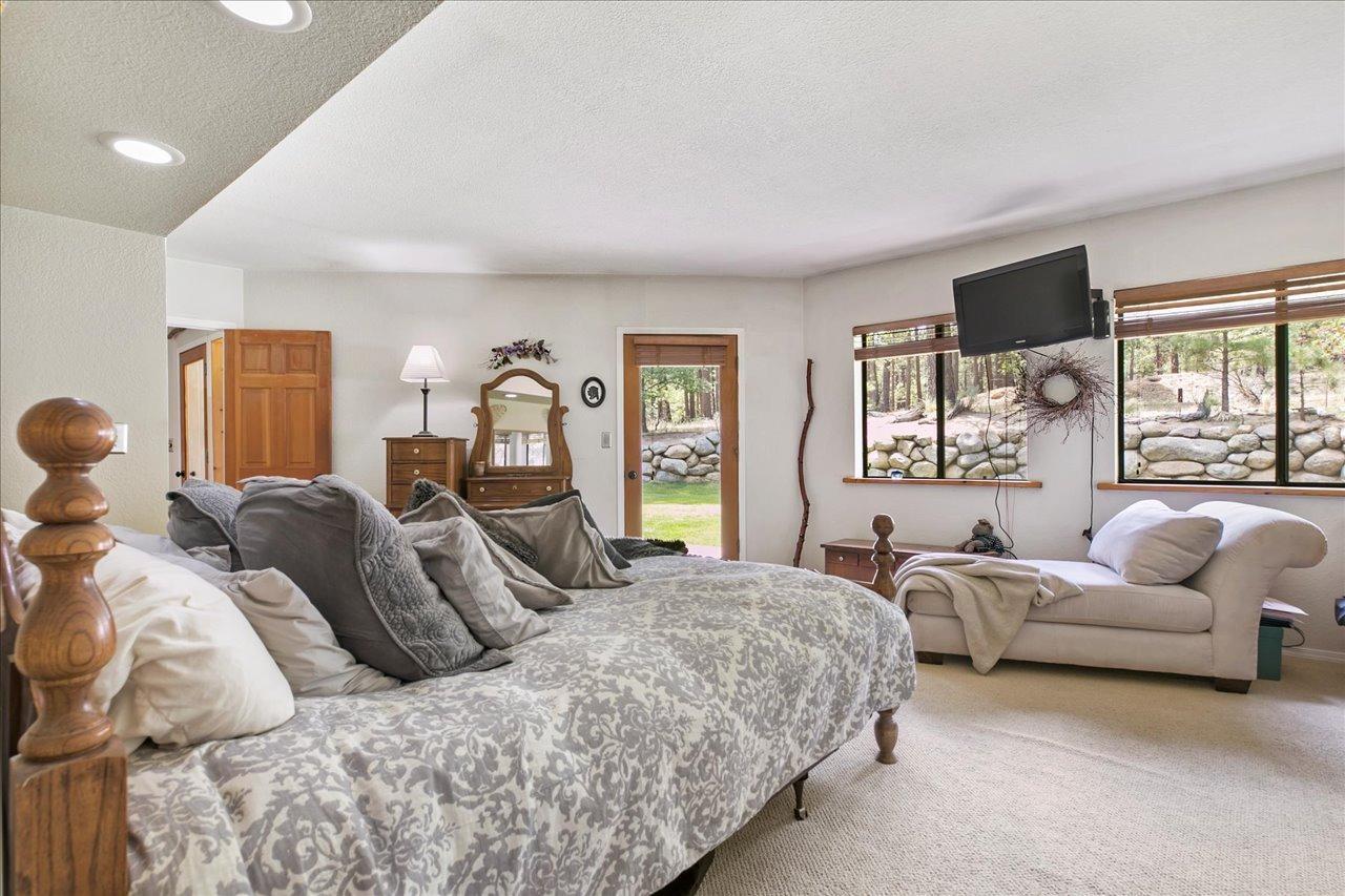 Detail Gallery Image 18 of 40 For 461 Janesville Grade, Janesville,  CA 96114 - 4 Beds | 2/1 Baths