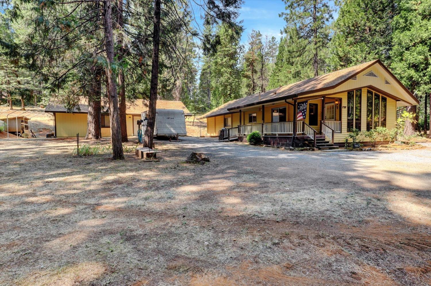Wild Plum Lane, Nevada City, California image 37