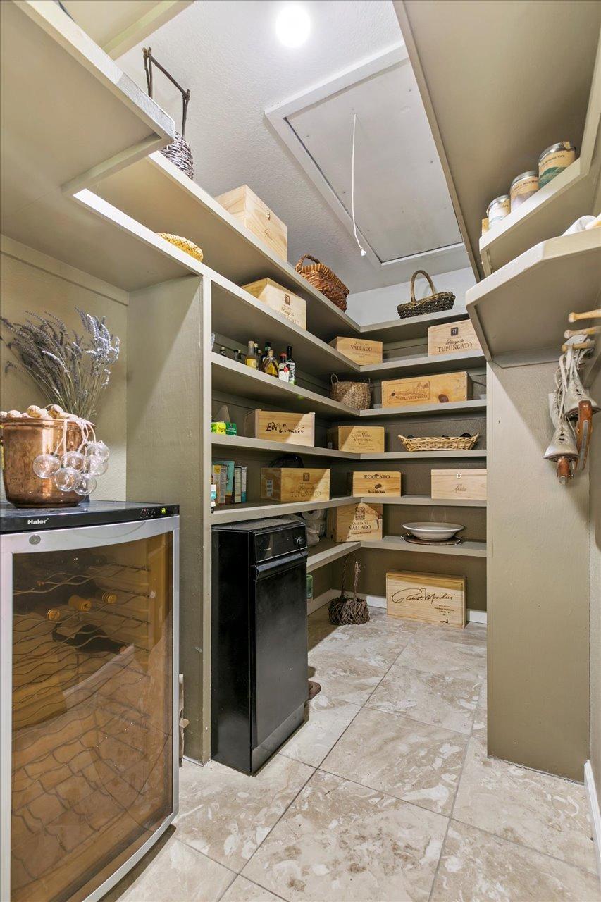 Detail Gallery Image 13 of 40 For 461 Janesville Grade, Janesville,  CA 96114 - 4 Beds | 2/1 Baths