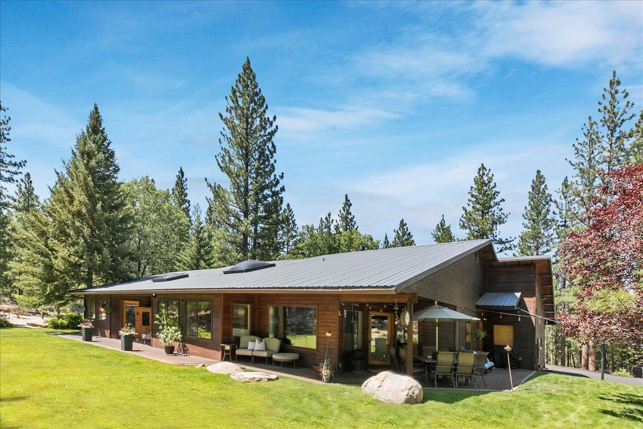 Detail Gallery Image 30 of 40 For 461 Janesville Grade, Janesville,  CA 96114 - 4 Beds | 2/1 Baths