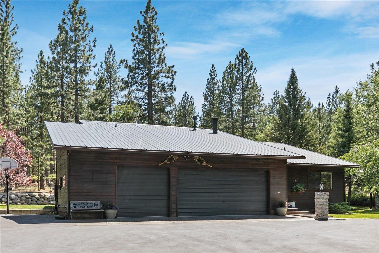Detail Gallery Image 27 of 40 For 461 Janesville Grade, Janesville,  CA 96114 - 4 Beds | 2/1 Baths