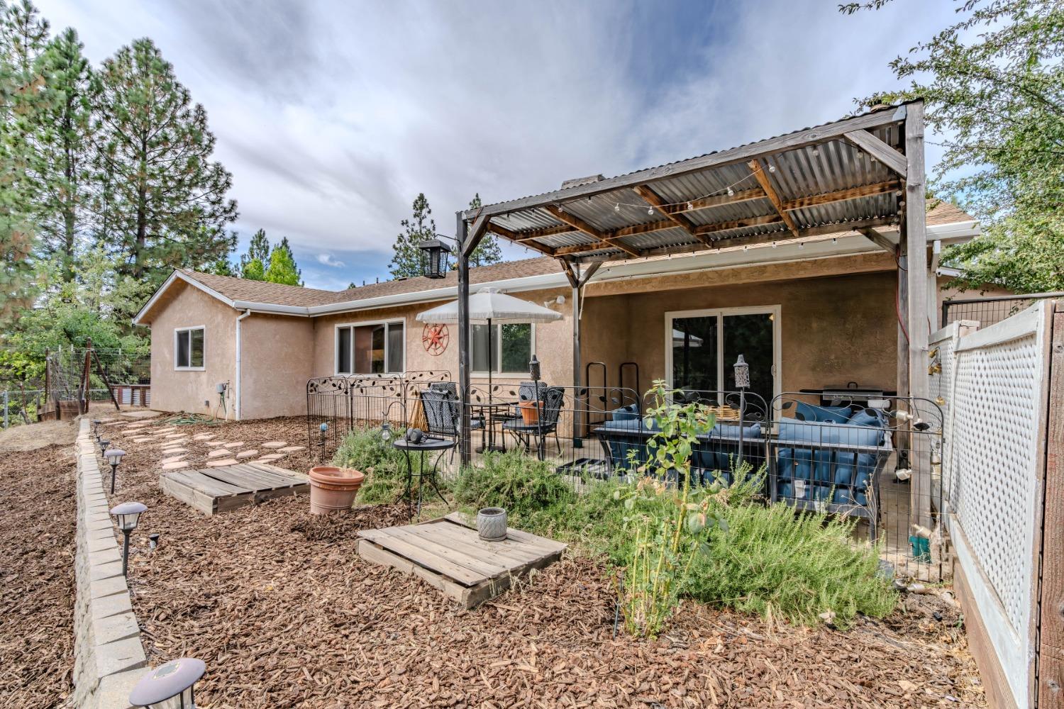 Marko Lane, Pine Grove, California image 37
