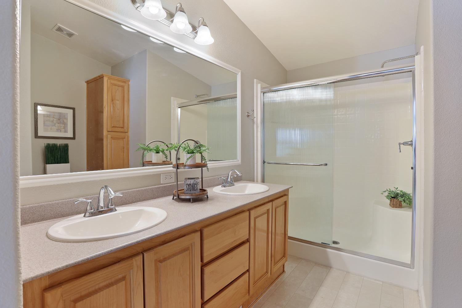 Detail Gallery Image 31 of 43 For 3263 Vineyard Ave 9, Pleasanton,  CA 94566 - 3 Beds | 2 Baths