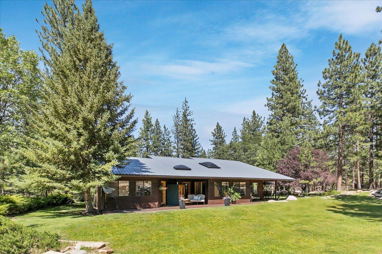 Detail Gallery Image 31 of 40 For 461 Janesville Grade, Janesville,  CA 96114 - 4 Beds | 2/1 Baths