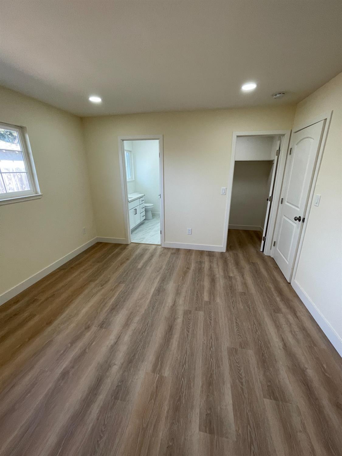 Detail Gallery Image 15 of 20 For 1613 Clevenger Dr, Modesto,  CA 95356 - 3 Beds | 2 Baths