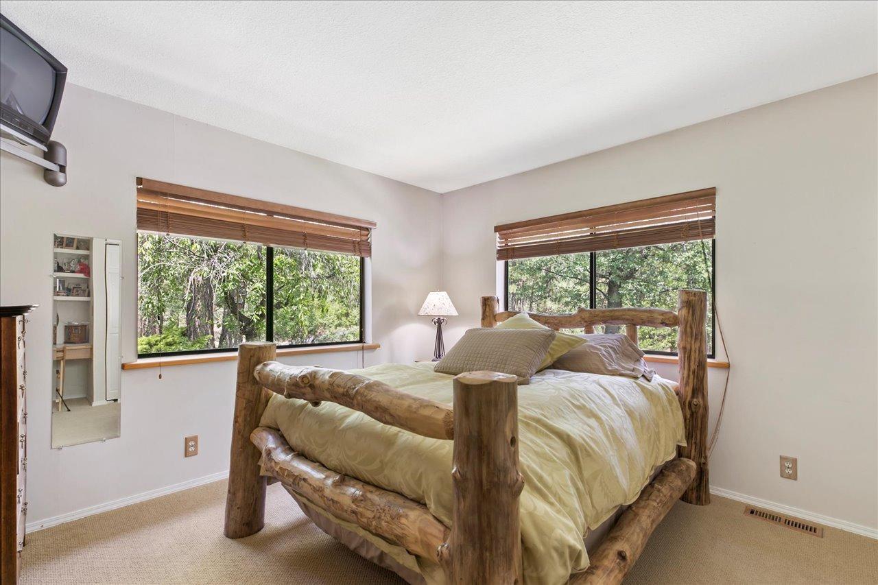 Detail Gallery Image 20 of 40 For 461 Janesville Grade, Janesville,  CA 96114 - 4 Beds | 2/1 Baths
