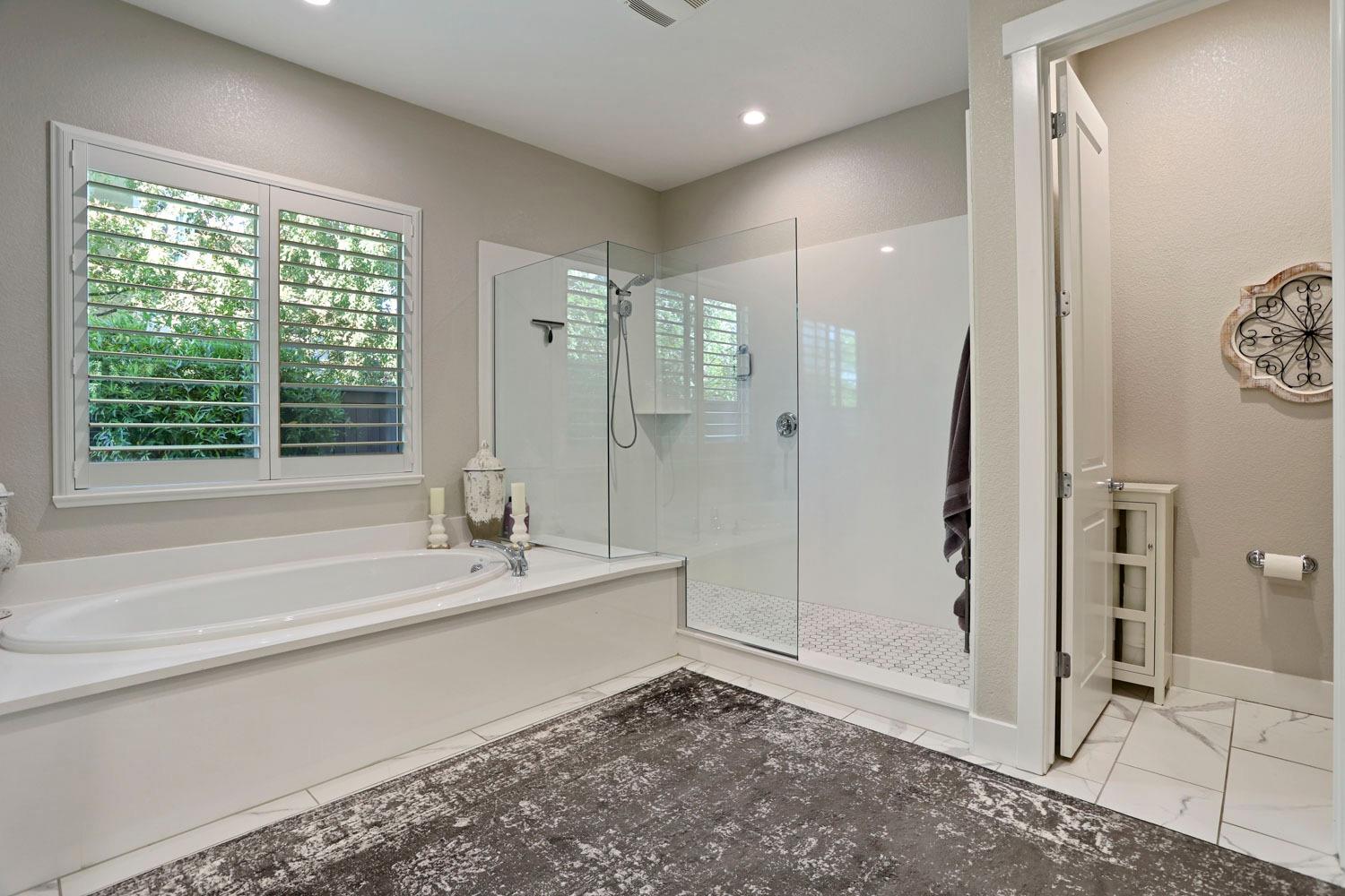 Detail Gallery Image 49 of 65 For 2504 Orsay Way, El Dorado Hills,  CA 95762 - 3 Beds | 2/1 Baths