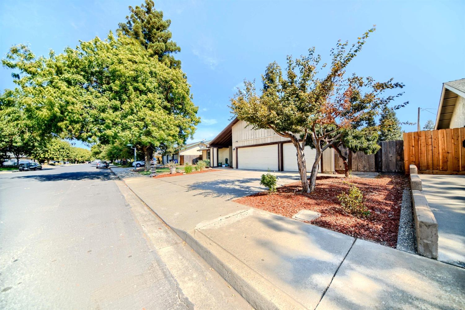 Detail Gallery Image 60 of 81 For 1308 Emigrant Way, Modesto,  CA 95358 - 3 Beds | 2 Baths