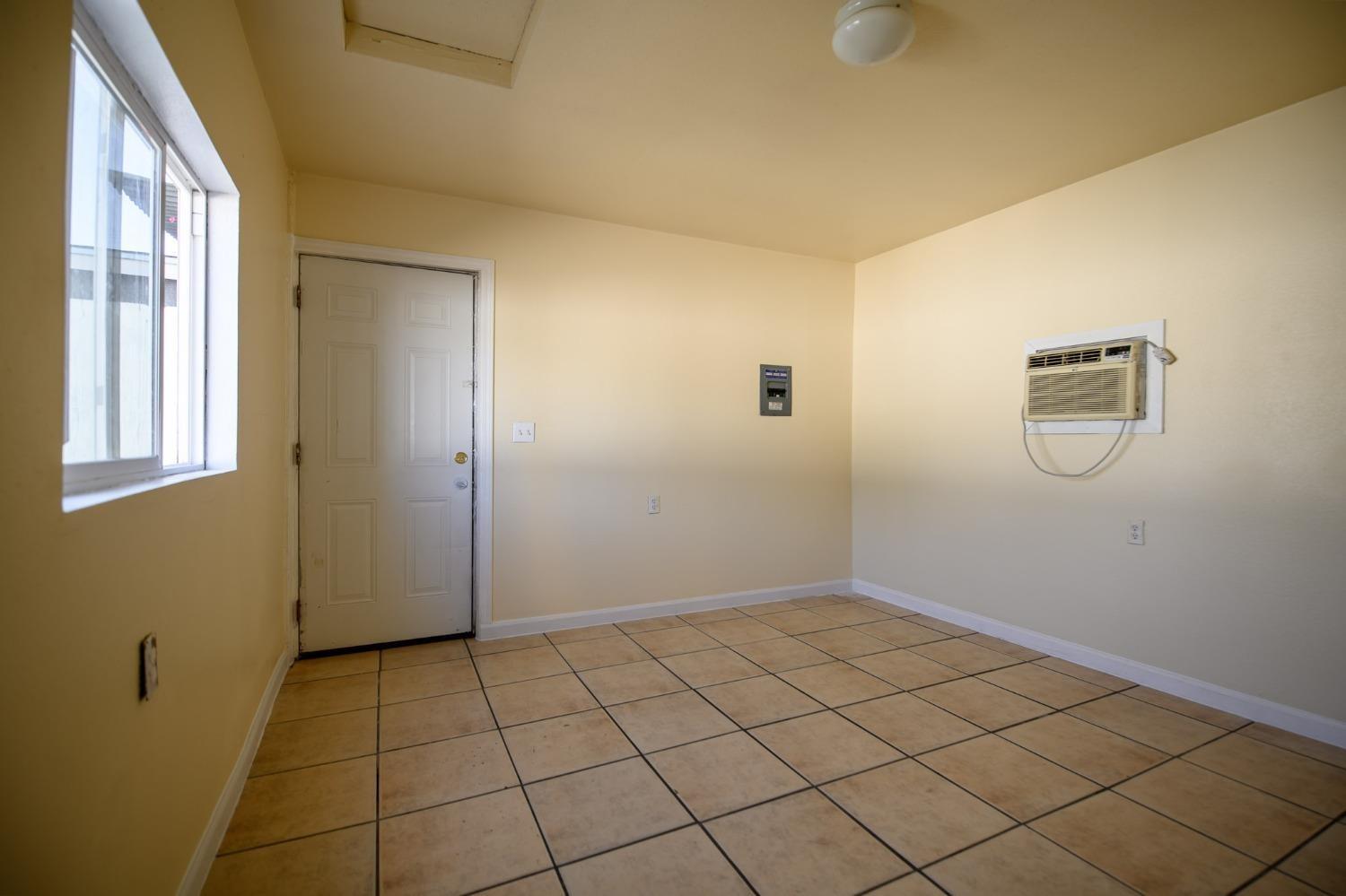 Detail Gallery Image 28 of 39 For 217 Rio Grande Ave, Modesto,  CA 95351 - 3 Beds | 2 Baths