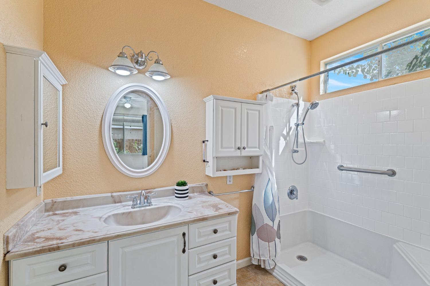 Detail Gallery Image 24 of 45 For 9326 Bennoel Way, Elk Grove,  CA 95758 - 4 Beds | 2 Baths