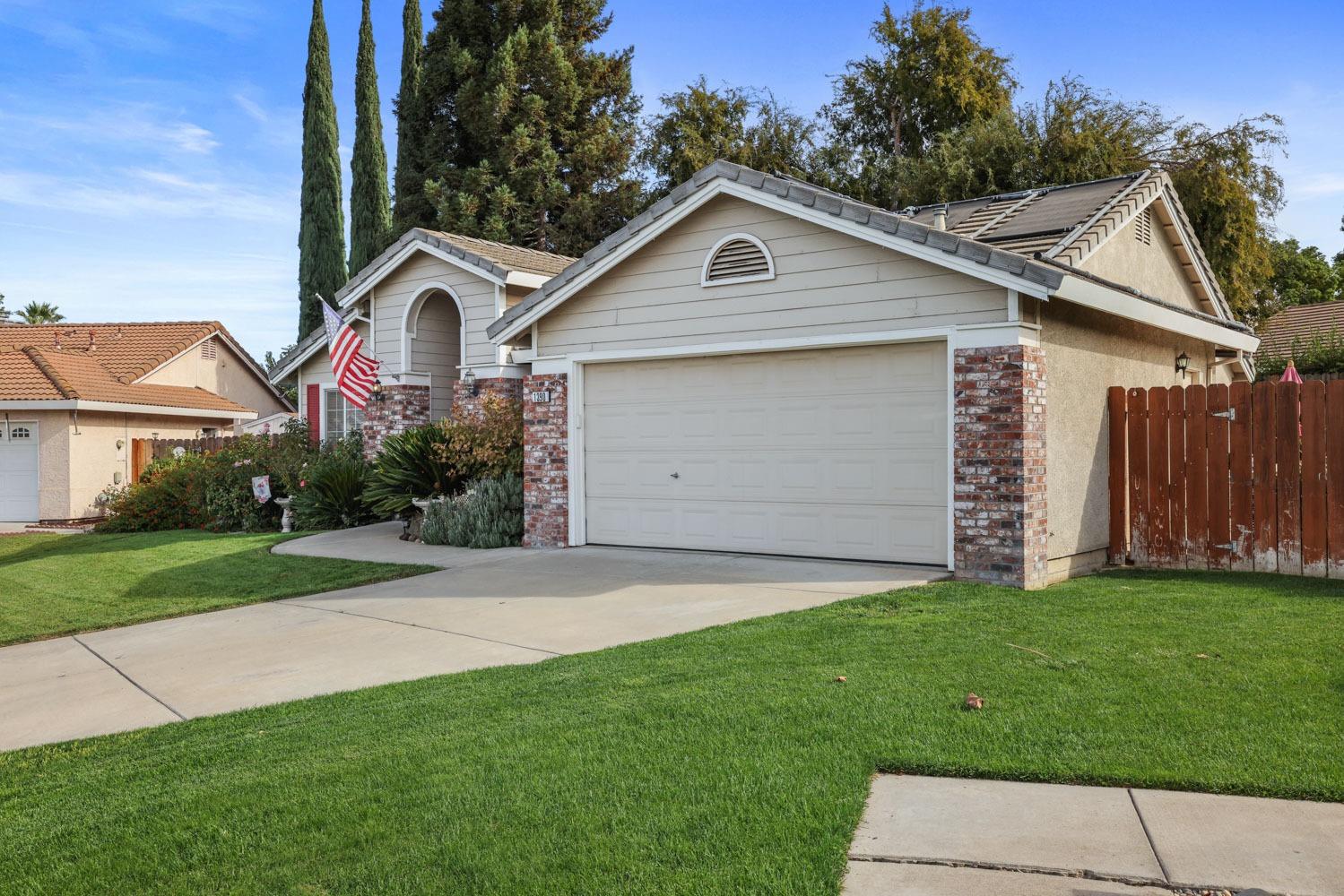 Detail Gallery Image 4 of 42 For 1390 Wagon Wheel Ct, Oakdale,  CA 95361 - 3 Beds | 2 Baths