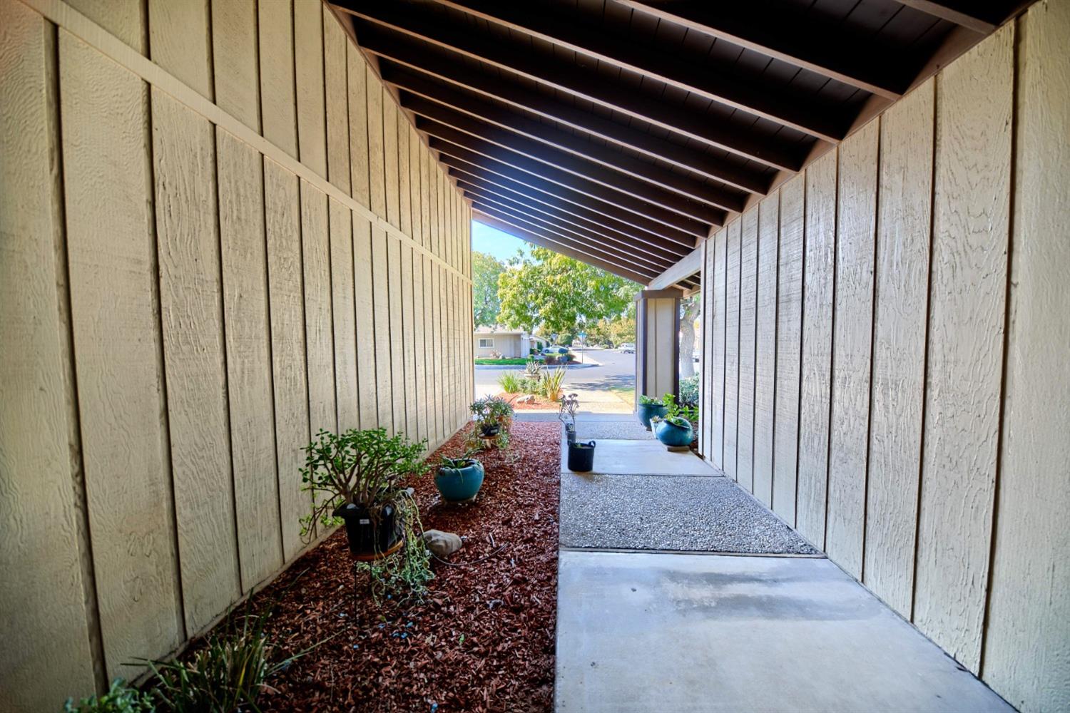 Detail Gallery Image 63 of 81 For 1308 Emigrant Way, Modesto,  CA 95358 - 3 Beds | 2 Baths