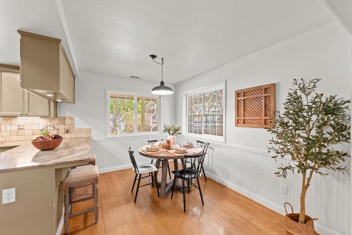 Detail Gallery Image 31 of 71 For 12950 Mott Ct, Auburn,  CA 95603 - 3 Beds | 2/1 Baths