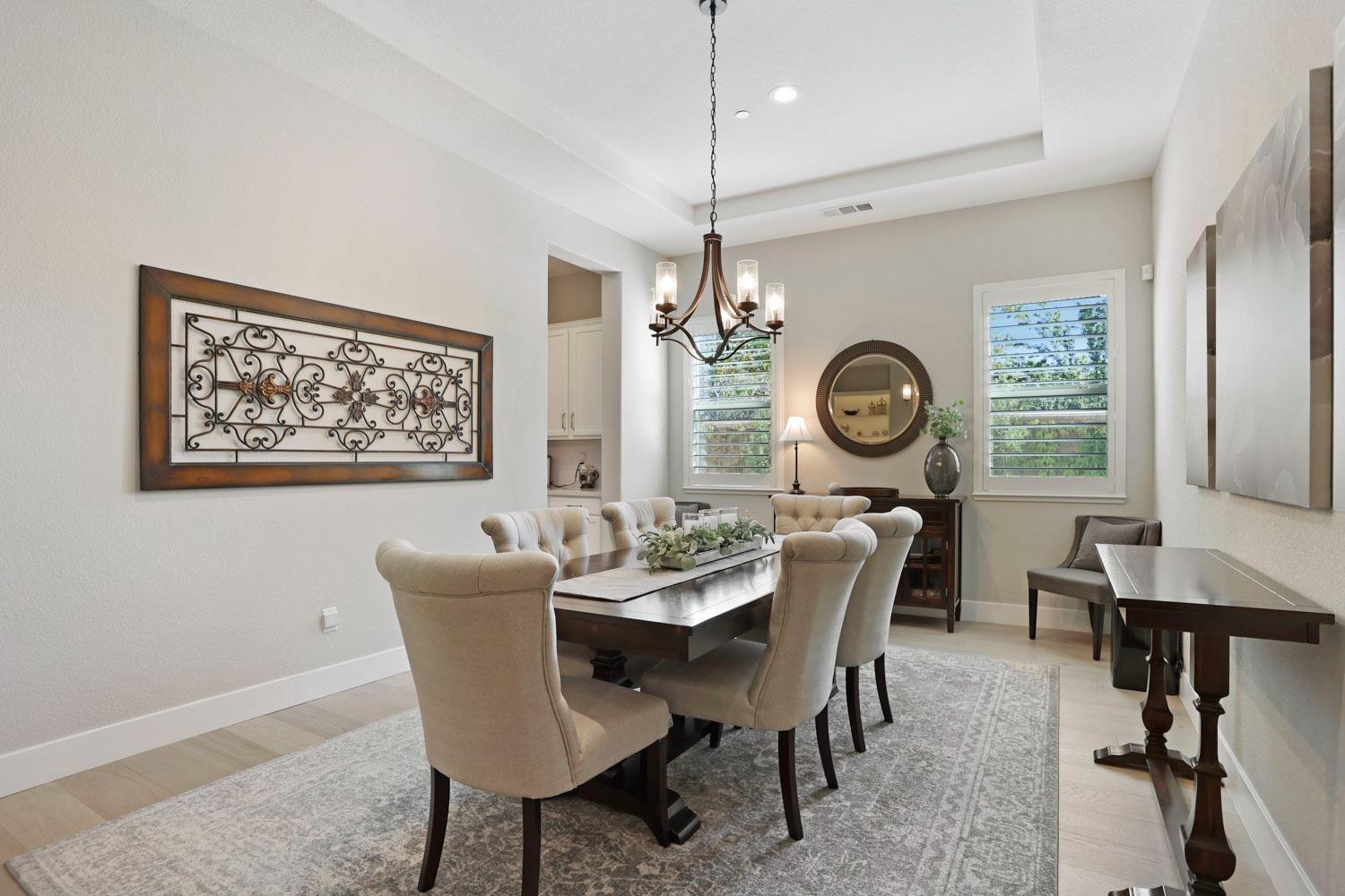 Detail Gallery Image 13 of 65 For 2504 Orsay Way, El Dorado Hills,  CA 95762 - 3 Beds | 2/1 Baths