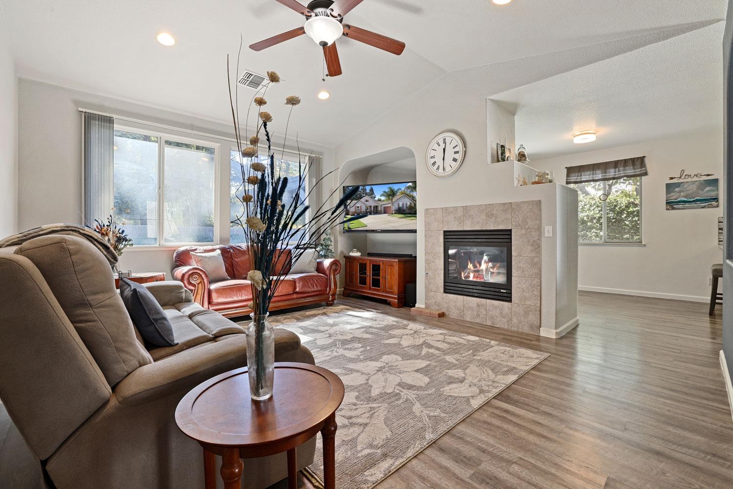 Detail Gallery Image 13 of 49 For 1506 Vieira Way, Turlock,  CA 95382 - 3 Beds | 2 Baths