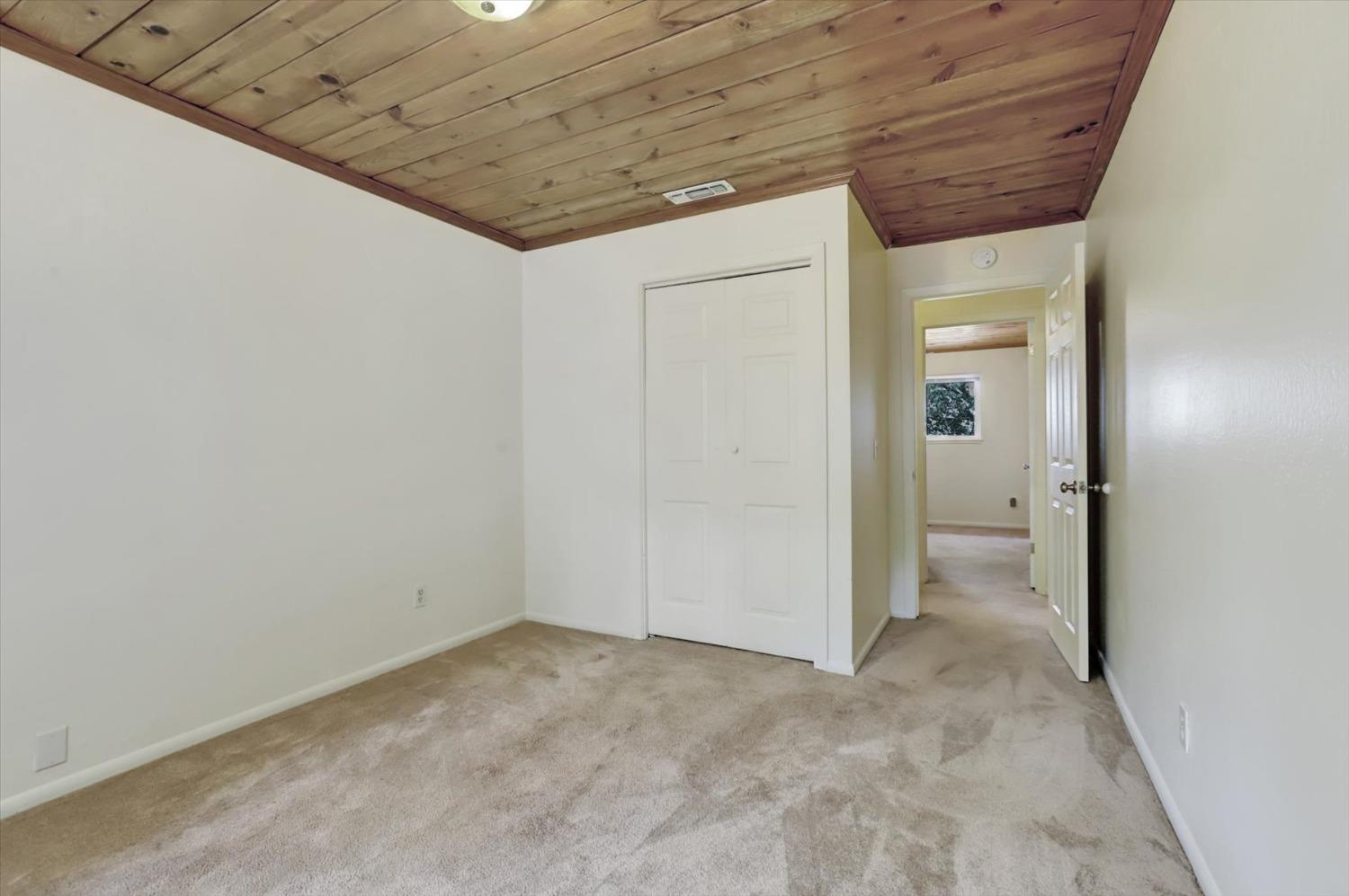 Detail Gallery Image 17 of 90 For 12534 Nottingham Ln, Grass Valley,  CA 95949 - 3 Beds | 2 Baths