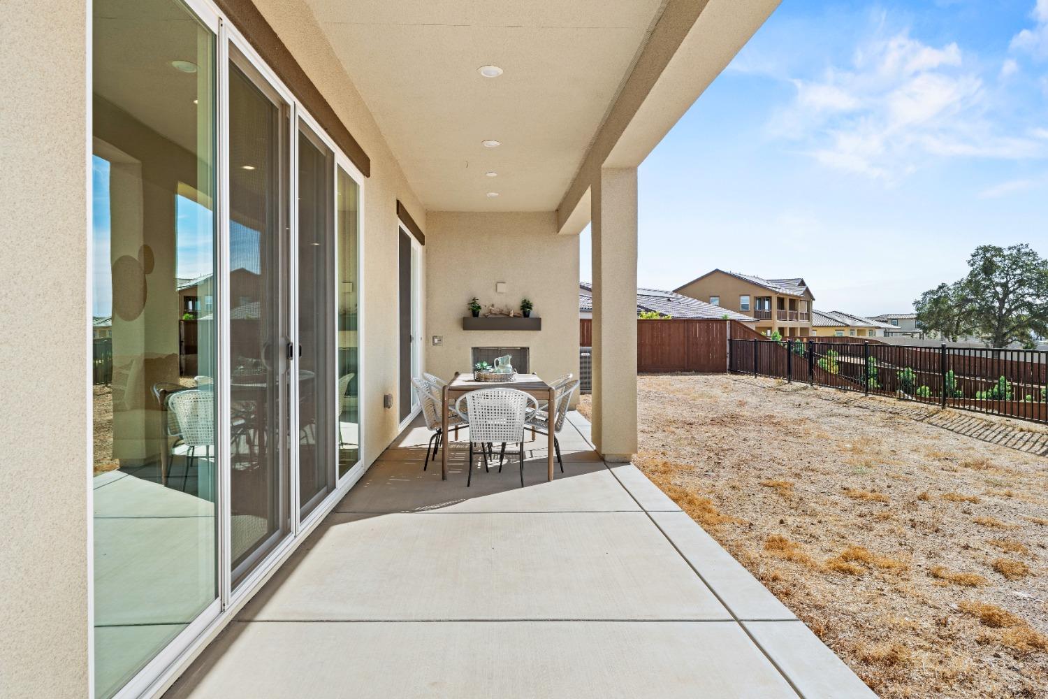 Detail Gallery Image 35 of 42 For 1004 Trapani Ln, El Dorado Hills,  CA 95762 - 4 Beds | 3/1 Baths