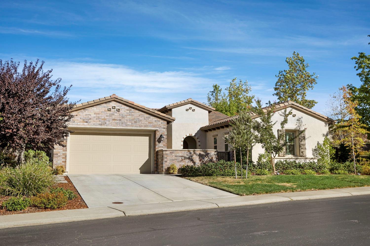 Detail Gallery Image 1 of 65 For 2504 Orsay Way, El Dorado Hills,  CA 95762 - 3 Beds | 2/1 Baths