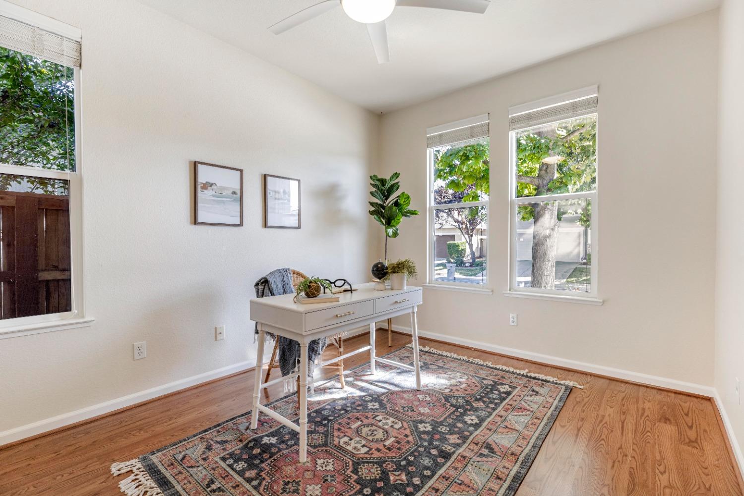 Detail Gallery Image 3 of 62 For 2357 Ryedale Ln, Sacramento,  CA 95835 - 2 Beds | 2 Baths