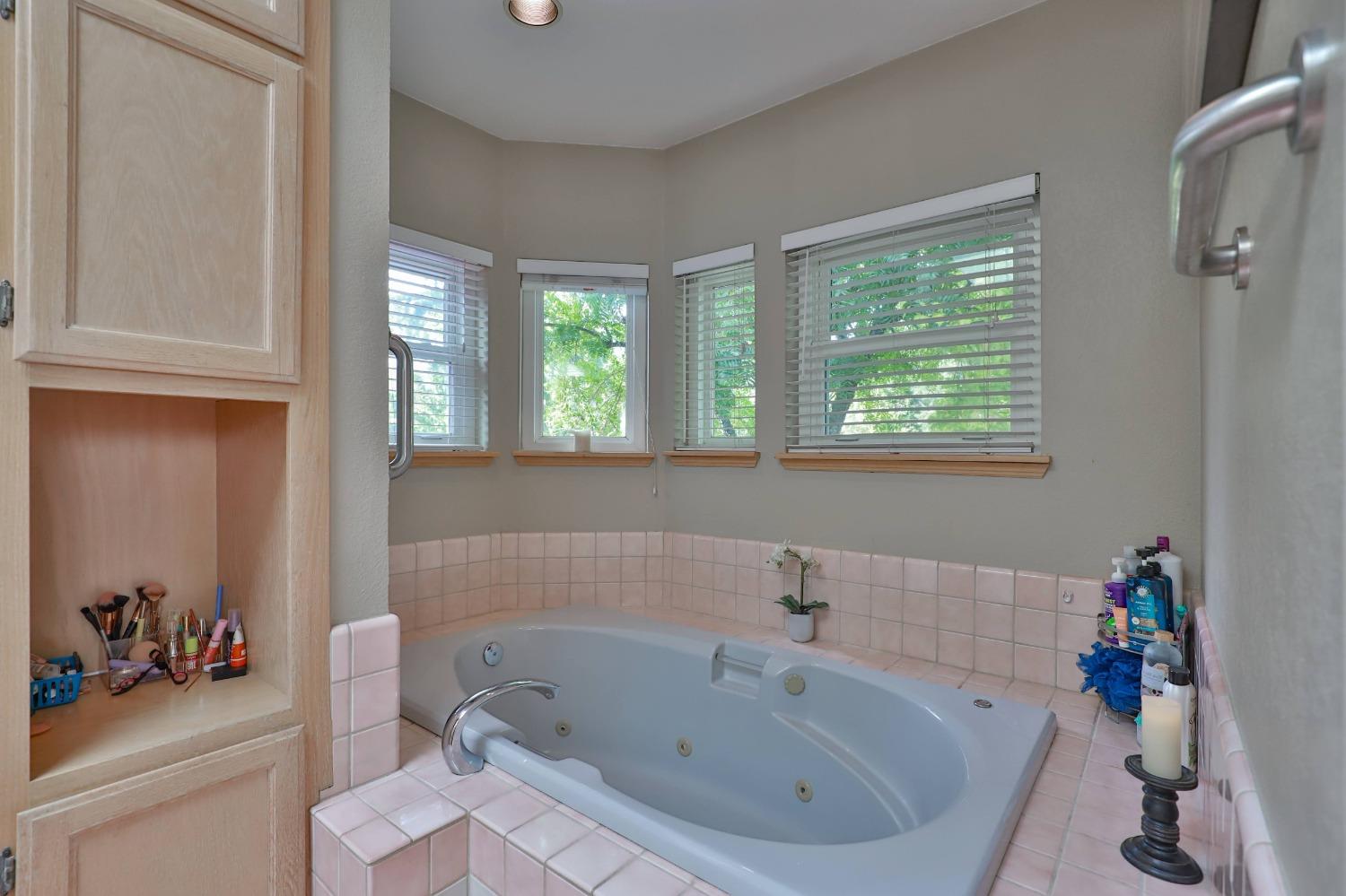 Detail Gallery Image 40 of 41 For 841 Oak Crest Cir, Placerville,  CA 95667 - 3 Beds | 2/1 Baths