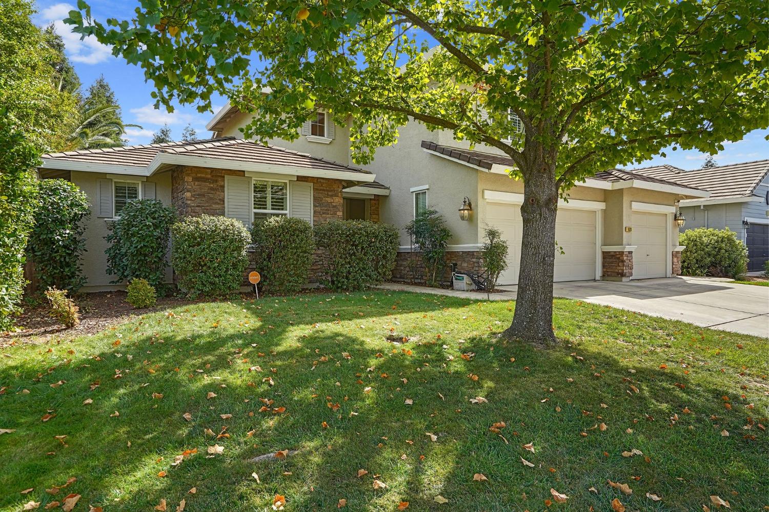 Detail Gallery Image 5 of 50 For 1824 Allenwood Cir, Lincoln,  CA 95648 - 4 Beds | 3 Baths