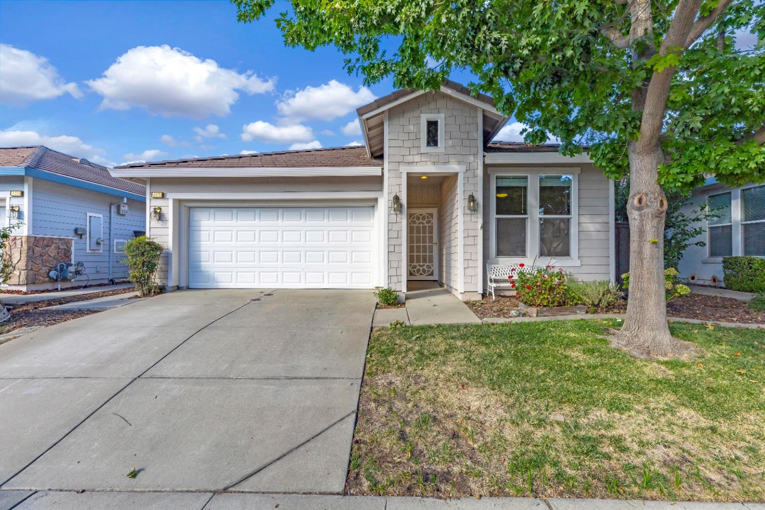 Detail Gallery Image 1 of 62 For 2357 Ryedale Ln, Sacramento,  CA 95835 - 2 Beds | 2 Baths