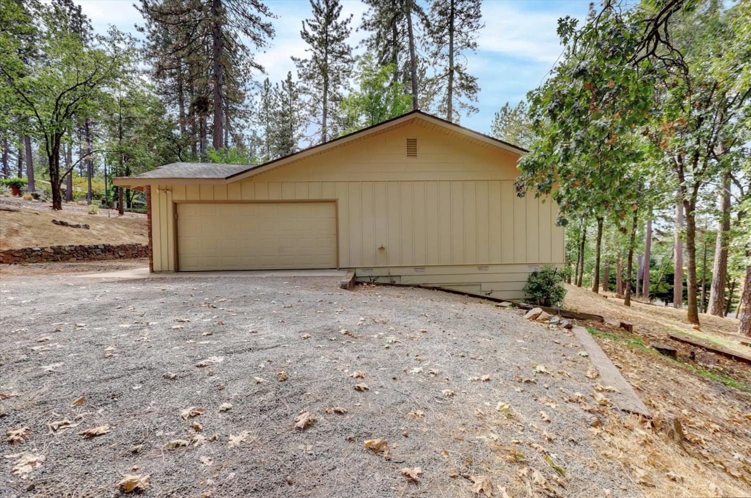 Detail Gallery Image 68 of 90 For 12534 Nottingham Ln, Grass Valley,  CA 95949 - 3 Beds | 2 Baths